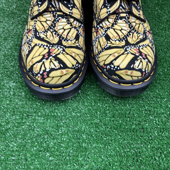 Dr. Martens 1460 Women's 6 Yellow Butterfly Suede Lace Up Combat Boots Rare New - Picture 2 of 16